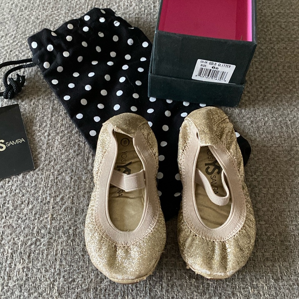 Gold Glitter Ballet Flats | Size 6C